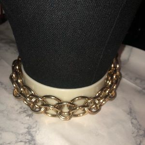 Gold link choker